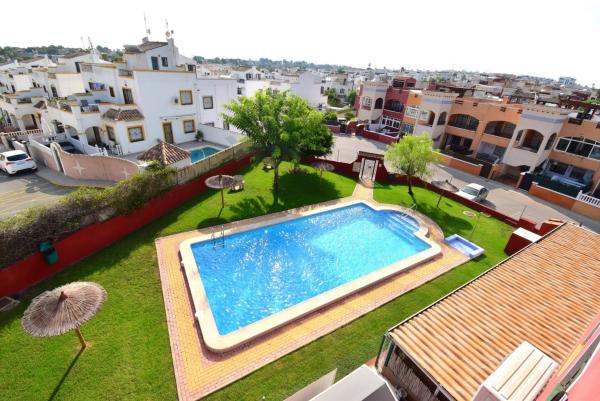 Продажа квартиры на Piso en Los Balcones - Los Altos del Edén, Torrevieja, Торревьеха
thumbnail 2