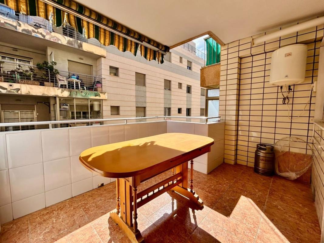 Sprzedaż mieszkania w Piso en Avenida Habaneras - Curva de Palangre, Torrevieja, Torrevieja
photo 3
