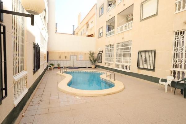 Аттик на продажу в  Ático en Avenida Habaneras - Curva de Palangre, Torrevieja, Торревьеха photo 3