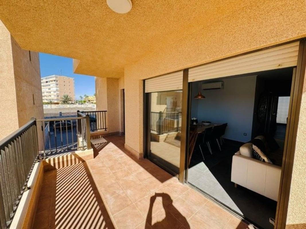 Продажа квартиры на Piso en Avenida Suecos s/n, Los Europeos, Torrevieja, Торревьеха
photo 2