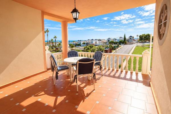 Продажа квартиры на Piso en Los Balcones - Los Altos del Edén, Torrevieja, Торревьеха
 photo 4