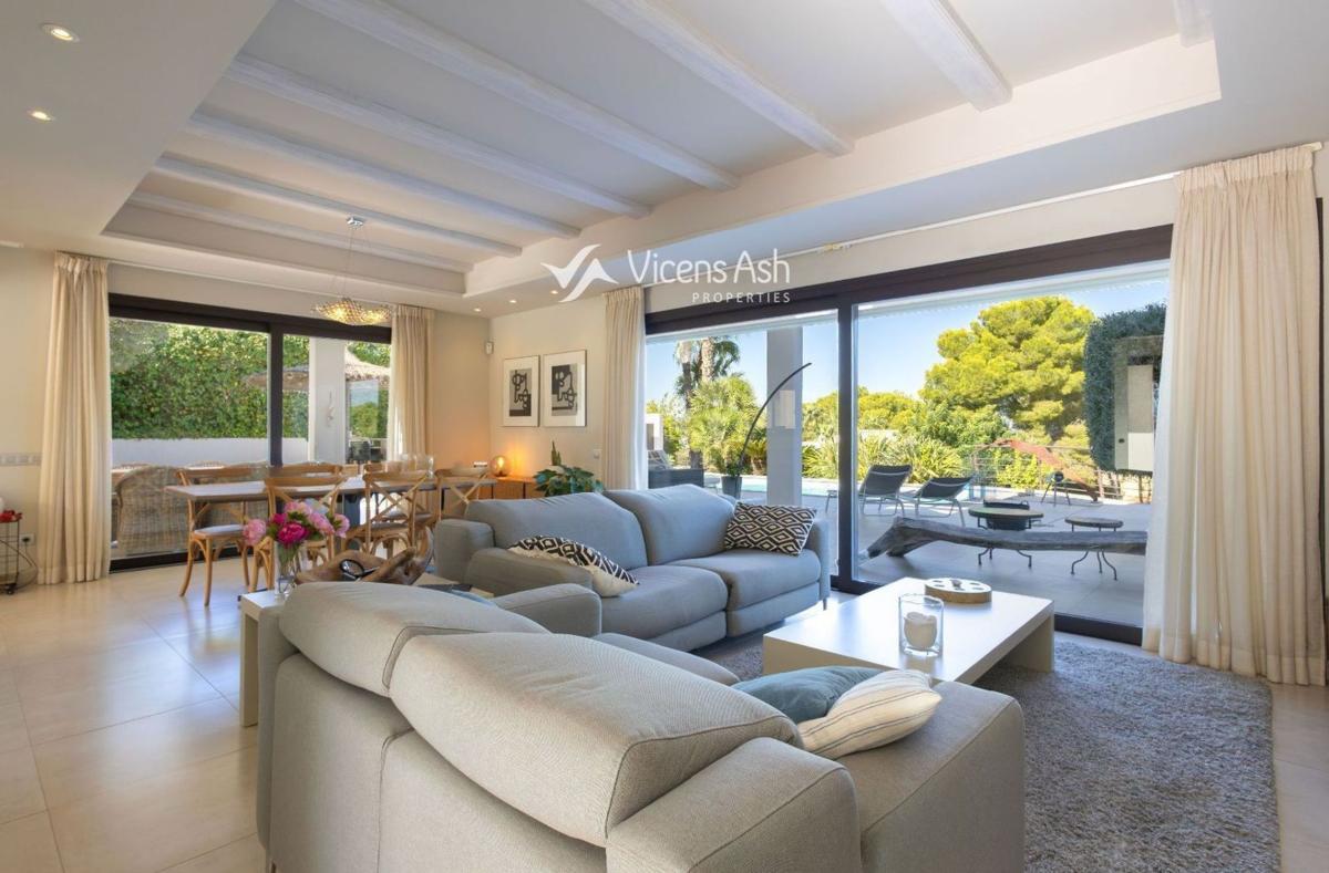 Properties for sale and rent in Spain photo 5