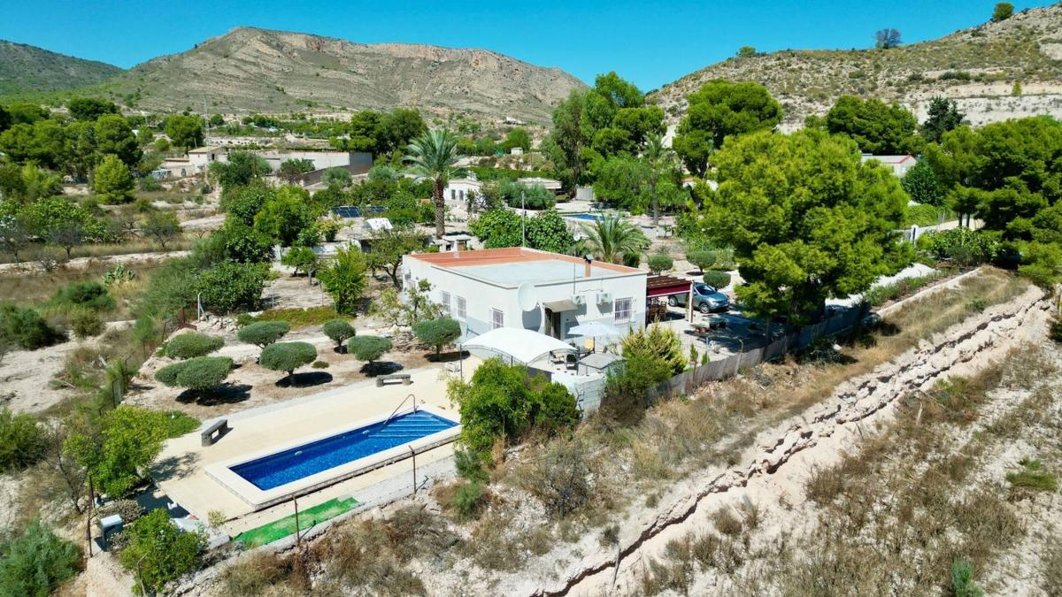 Properties for sale and rent in Spain photo 4