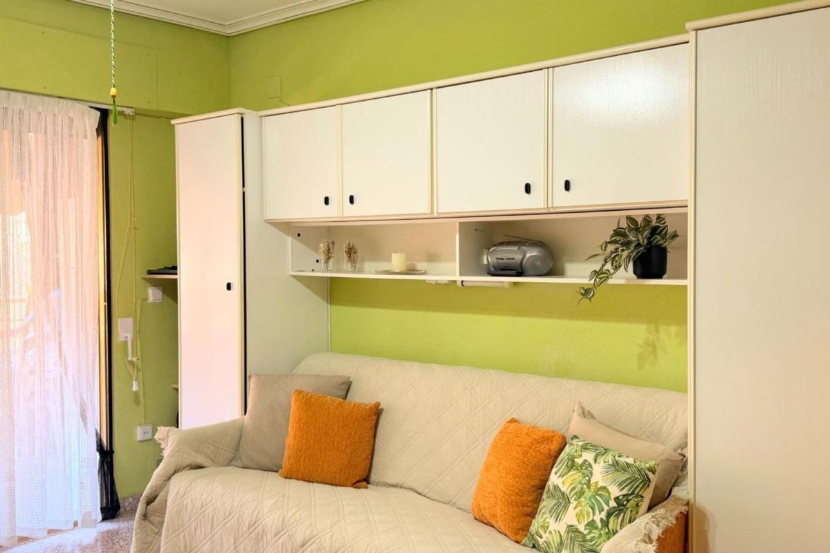 Продажа студии в Estudio en Playa del Cura, Torrevieja, Торревьеха photo 3