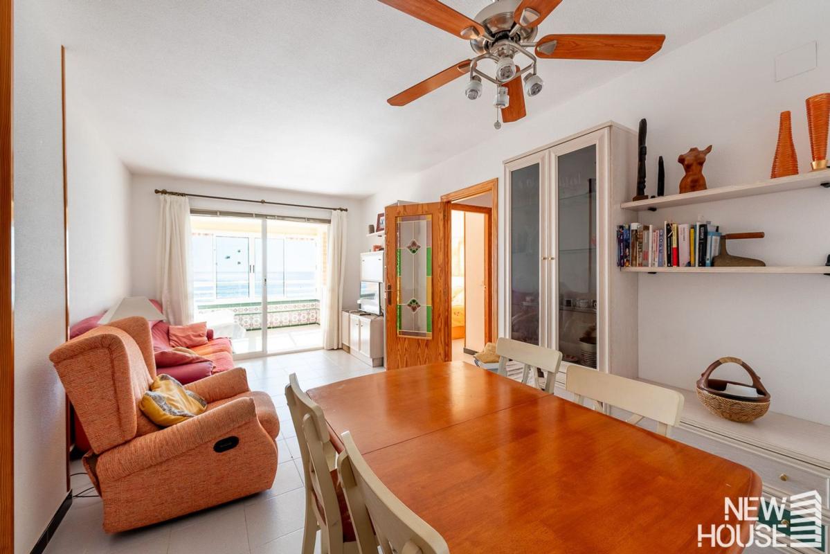 Продажа квартиры на Piso en Jaume I El Conqueridor, 74, Playa Muchavista, El Campello, Эль Кампельо
photo 1
