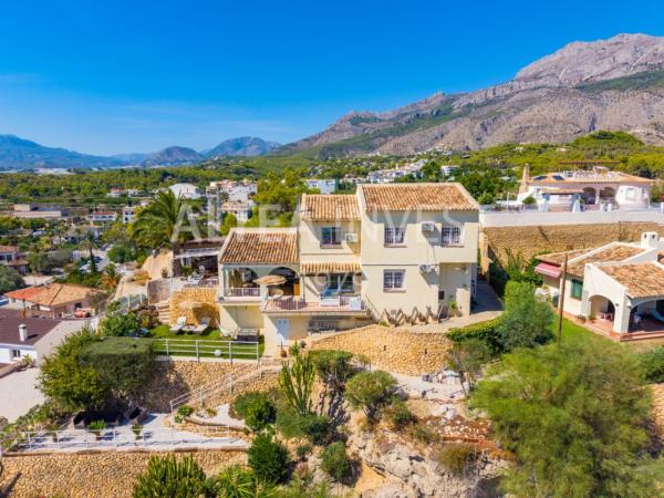 Independent chalet for sale in Casa o chalet en Altea la Vella, Altea, Altea
photo 1