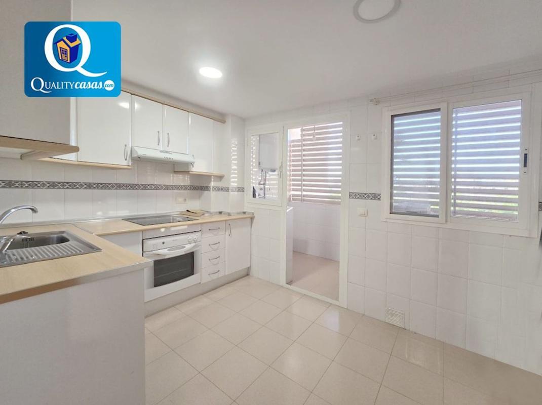 Venta de piso en Piso en Alicante Golf, Alicante / Alacant, Alicante / Alacant
 photo 5
