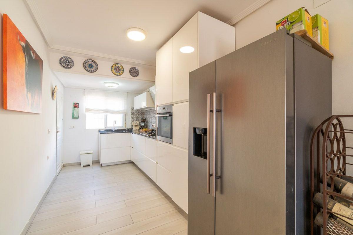 Properties for sale and rent in Spain photo 4