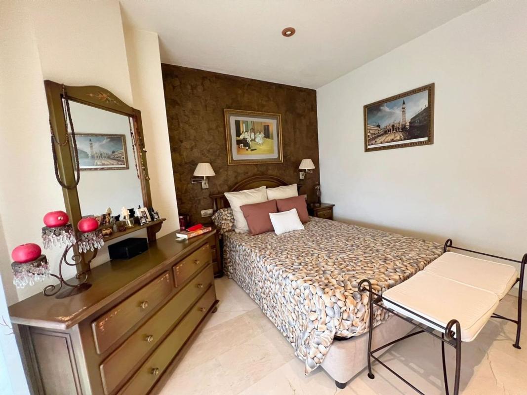 Properties for sale and rent in Spain photo 4