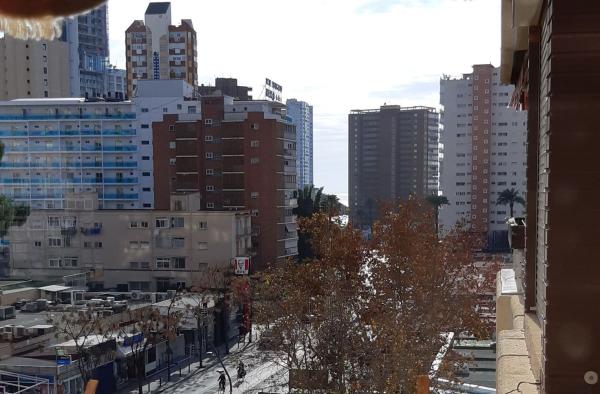 Sprzedaż mieszkania w Piso en Avenida Ametlla de Mar, 13, Zona Rincón Bajo, Benidorm, Benidorm
 photo 3