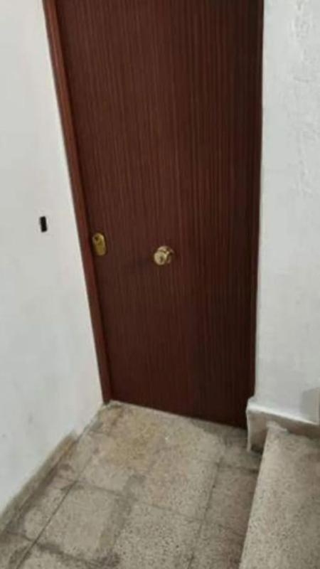 Sprzedaż mieszkania w Piso en Colonia Requena - Virgen del Carmen, Alicante / Alacant, Alicante / Alacant
 photo 2