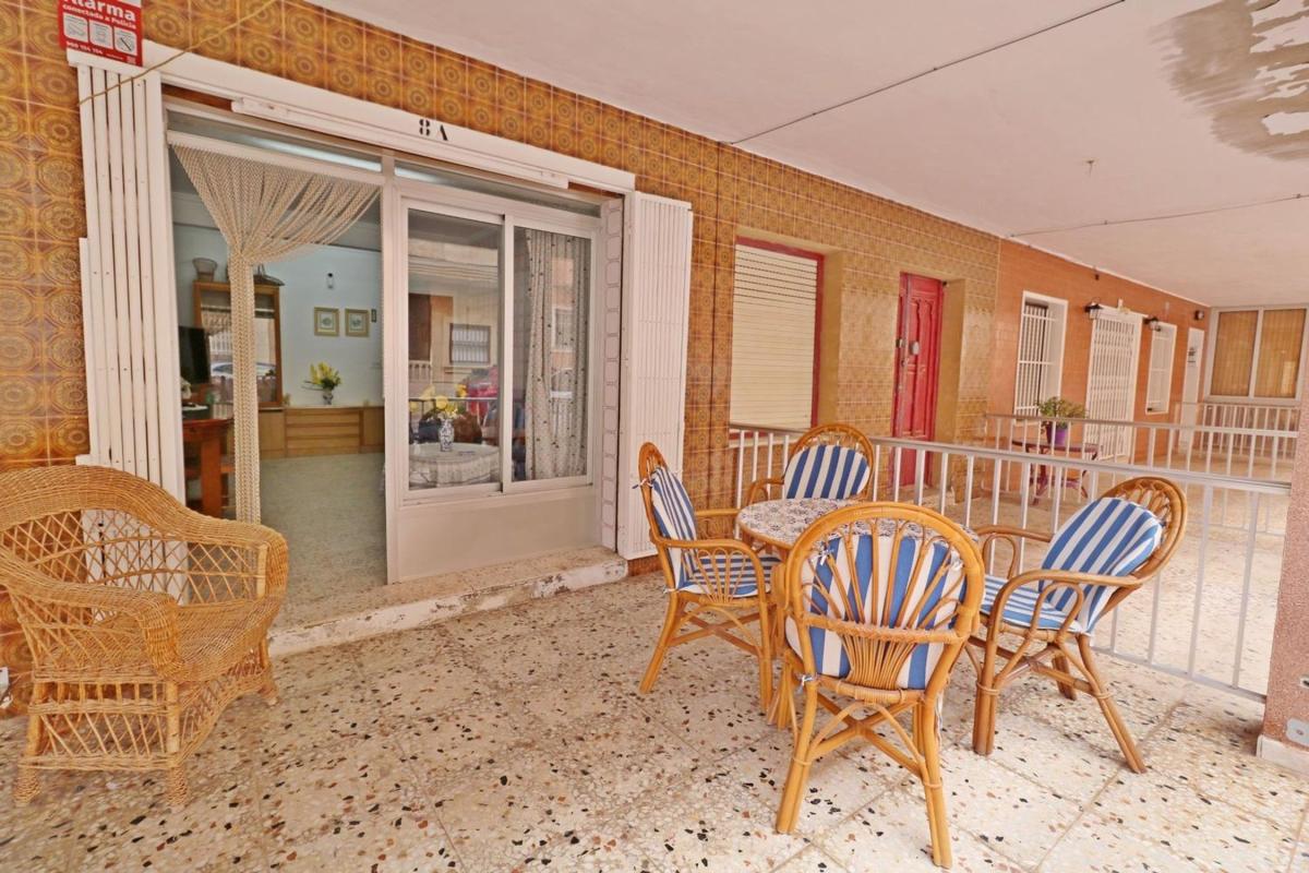 Sprzedaż mieszkania w Piso en Gaspar Perrelló, Torrevieja, Torrevieja
photo 2