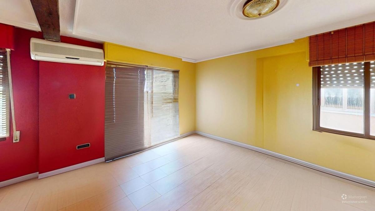 Продажа квартиры на Piso en Marbella, Arenales del Sol, Elche / Elx, Эльче / Эльх
photo 2