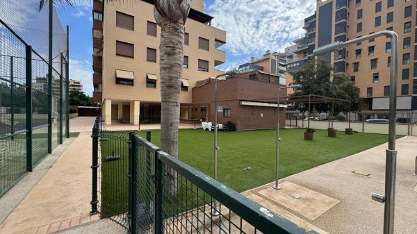 Venta de piso en Piso en PAU 5, Alicante / Alacant, Alicante / Alacant
 photo 1