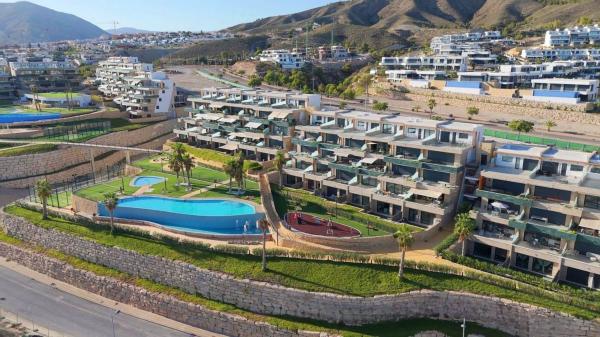 Duplex en venta en Dúplex en Balcón de Finestrat-Terra Marina, Finestrat, Finestrat thumbnail 2