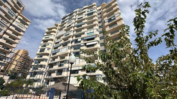 Venta de piso en Piso en Avenida Mestral, Las Azaleas - Alkadir, La Villajoyosa / Vila Joiosa, La Villajoyosa / Vila Joiosa
thumbnail 2