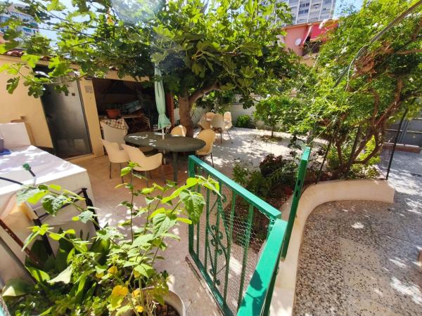 Chalet adosado en Pueblo Levante, Benidorm photo 1