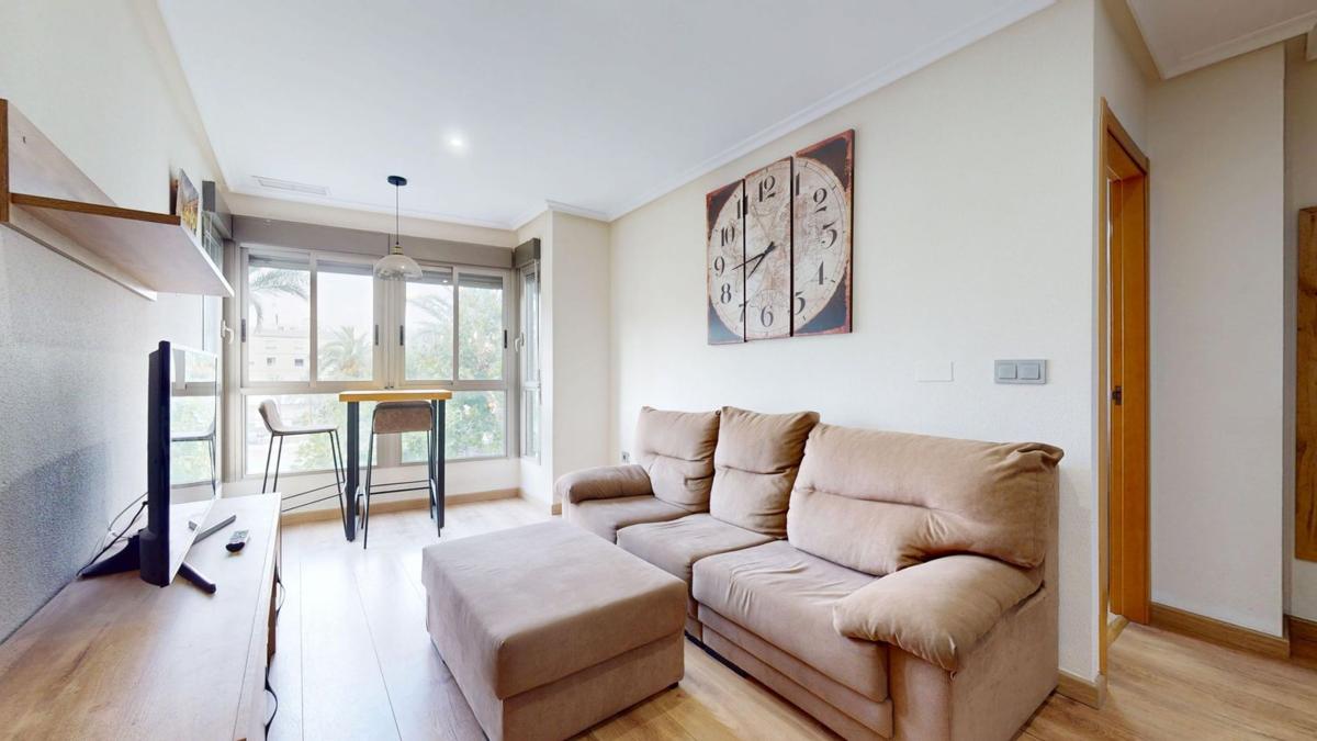Продажа квартиры на Piso en Calle Manuel Alcaraz Mora, 17, Sector V-El Canal, Elche / Elx, Эльче / Эльх
photo 1