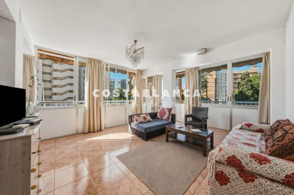 Venta de piso en Piso en Partida la Cala, Mirador de la Cala - Benimar, La Villajoyosa / Vila Joiosa, La Villajoyosa / Vila Joiosa
thumbnail 2
