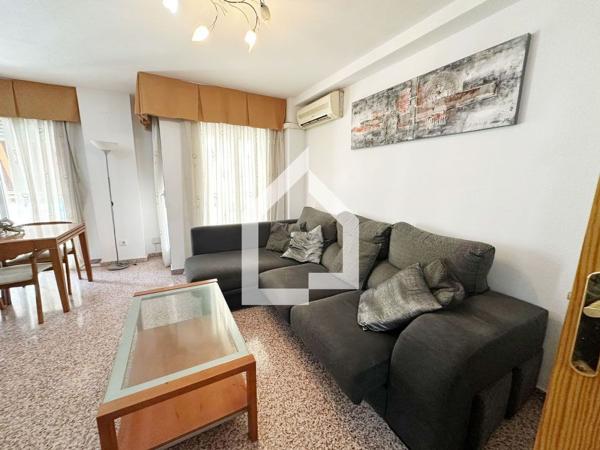 Venta de piso en Piso en Calle Velázquez, Centro, San Vicente del Raspeig, San Vicente del Raspeig
thumbnail 2