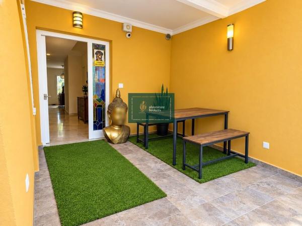 Casa o chalet independiente en Avenida Pintor Pérez Gil, 1, Alicante Golf, Alicante / Alacant photo 1