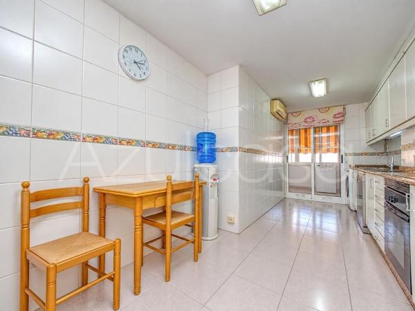 Продажа квартиры на Piso en Calle Ceramica, Altozano, Alicante / Alacant, Аликанте / Алакант
 photo 4