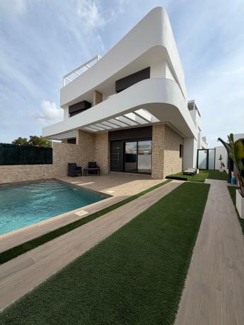 Chalet pareado en Calle Romero, Los Montesinos photo 1