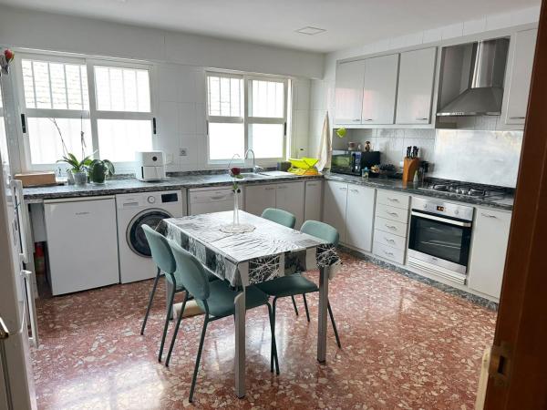 Venta de piso en Piso en Calle Mossèn Cirilo Tormo, Barri Eixample, Alcoy / Alcoi, Alcoy / Alcoi
thumbnail 2