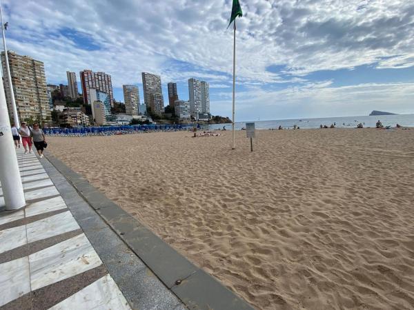 Sale of flat in Piso en Calle Gerona, Playa de Levante, Benidorm, Benidorm
 photo 2
