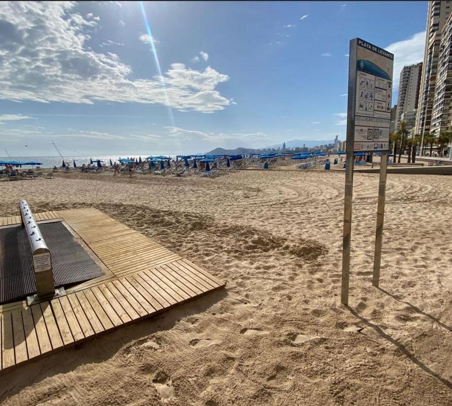 Venta de piso en Piso en Calle Gerona, Playa de Levante, Benidorm, Benidorm
photo 3