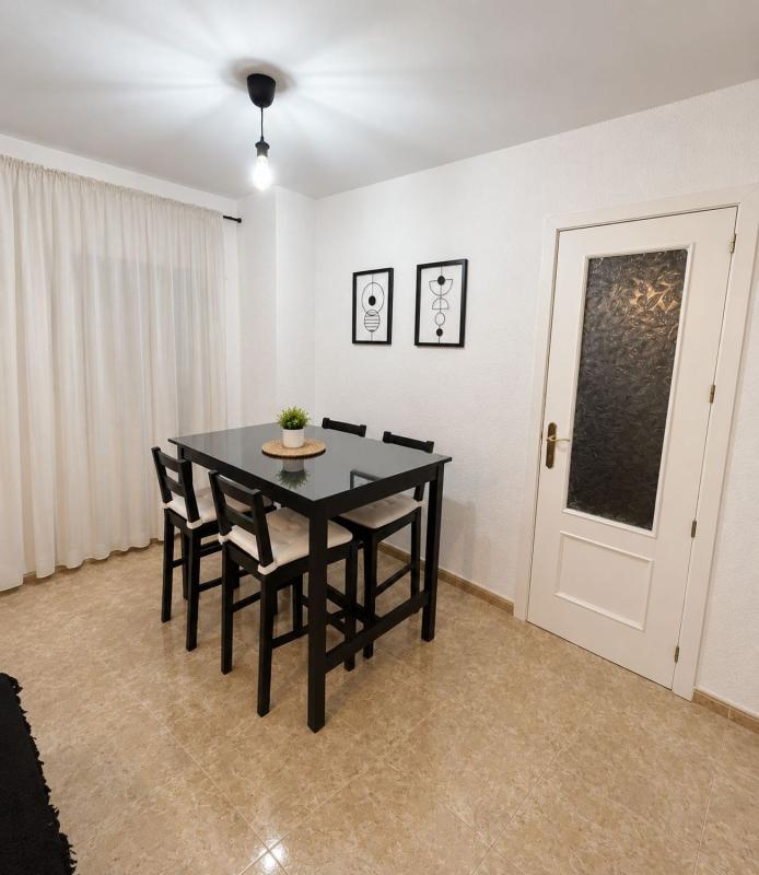Venta de piso en Piso en Calle Mestre Laporta, Barri Zona Nord, Alcoy / Alcoi, Alcoy / Alcoi
photo 2