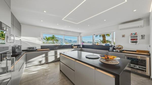 Частный шале на продаже в  Casa o chalet en Calle Benjamín Palencia, Altea Pueblo, Altea, Алтея photo 4