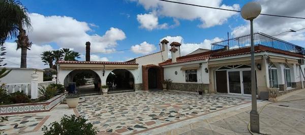 Casa o chalet independiente en La Hoya-Daimes-El Derramador, Elche / Elx photo 2