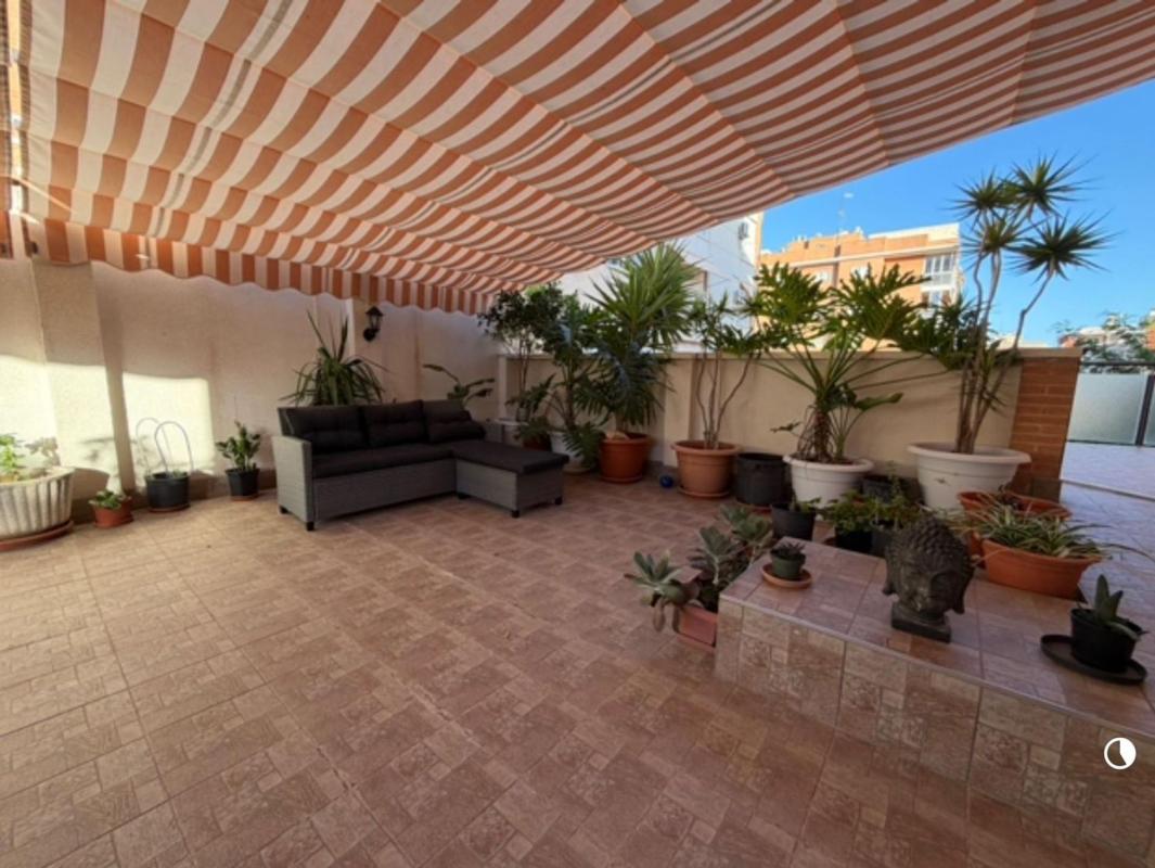 Продажа квартиры на Piso en Ciudad Jardín, Elche / Elx, Эльче / Эльх
photo 2