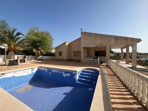 Casa o chalet independiente en Albatera photo 1