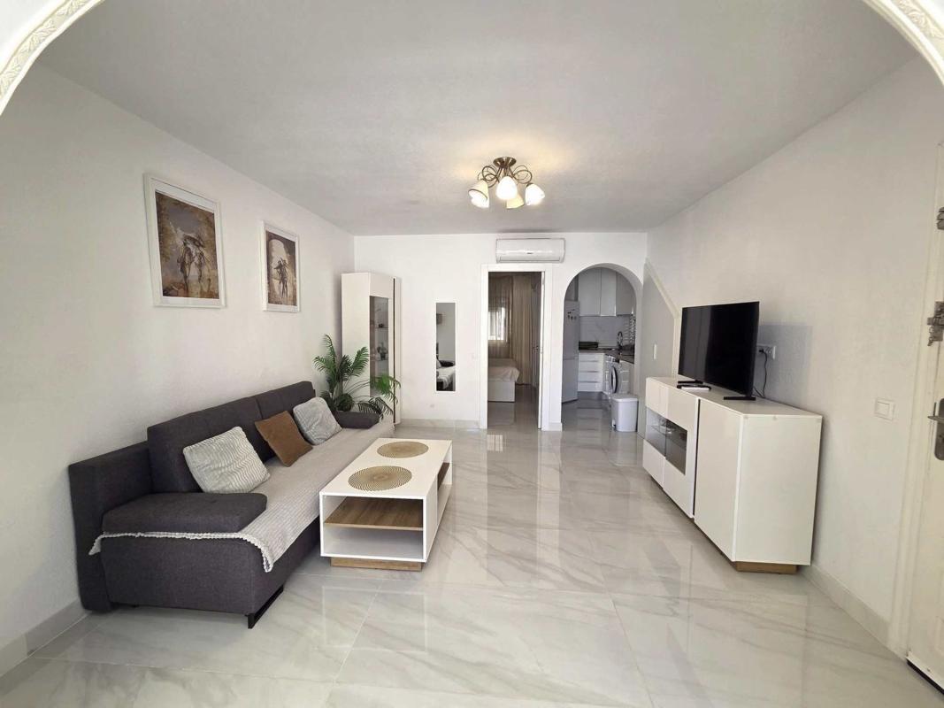 Sale of apartment in Piso en Carretera del Torrejón, 8, Cabo Cervera, Torrevieja, Torrevieja
photo 4