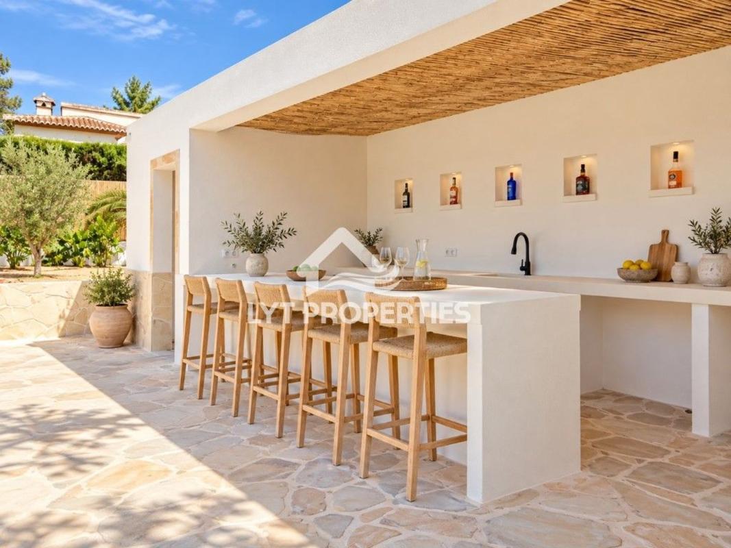 Properties for sale and rent in Spain photo 4