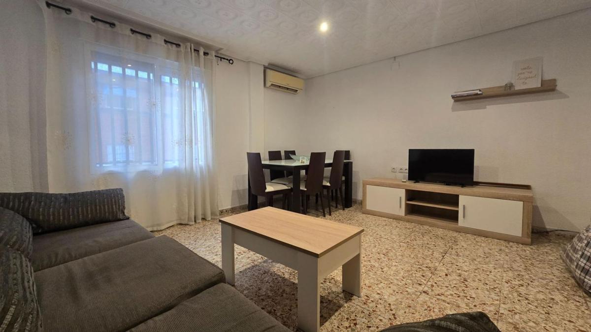 Sale of apartment in Piso en Calle Juan Díez Martínez, Carrús Oeste, Elche / Elx, Elche / Elx
photo 2