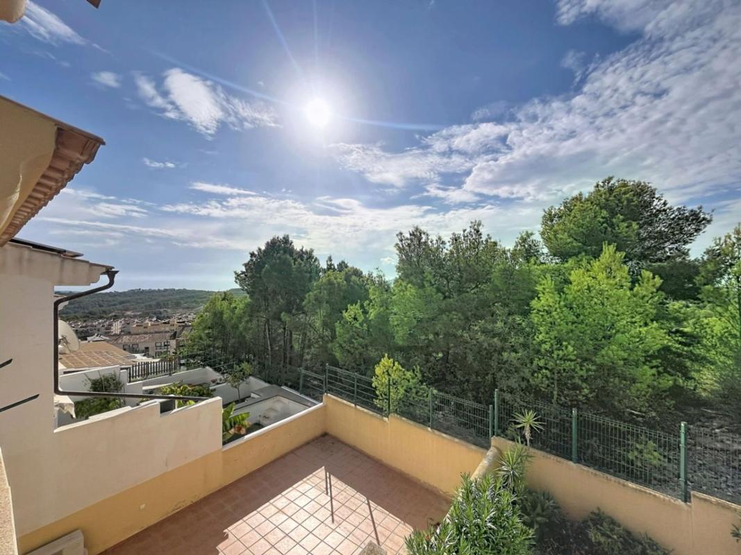 Properties for sale and rent in Spain photo 5