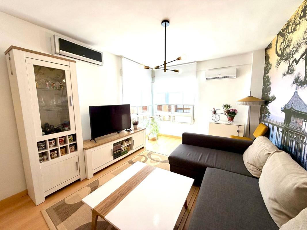 Venta de piso en Piso en Calle de San Carlos, 15, Carolinas Bajas, Alicante / Alacant, Alicante / Alacant
photo 1