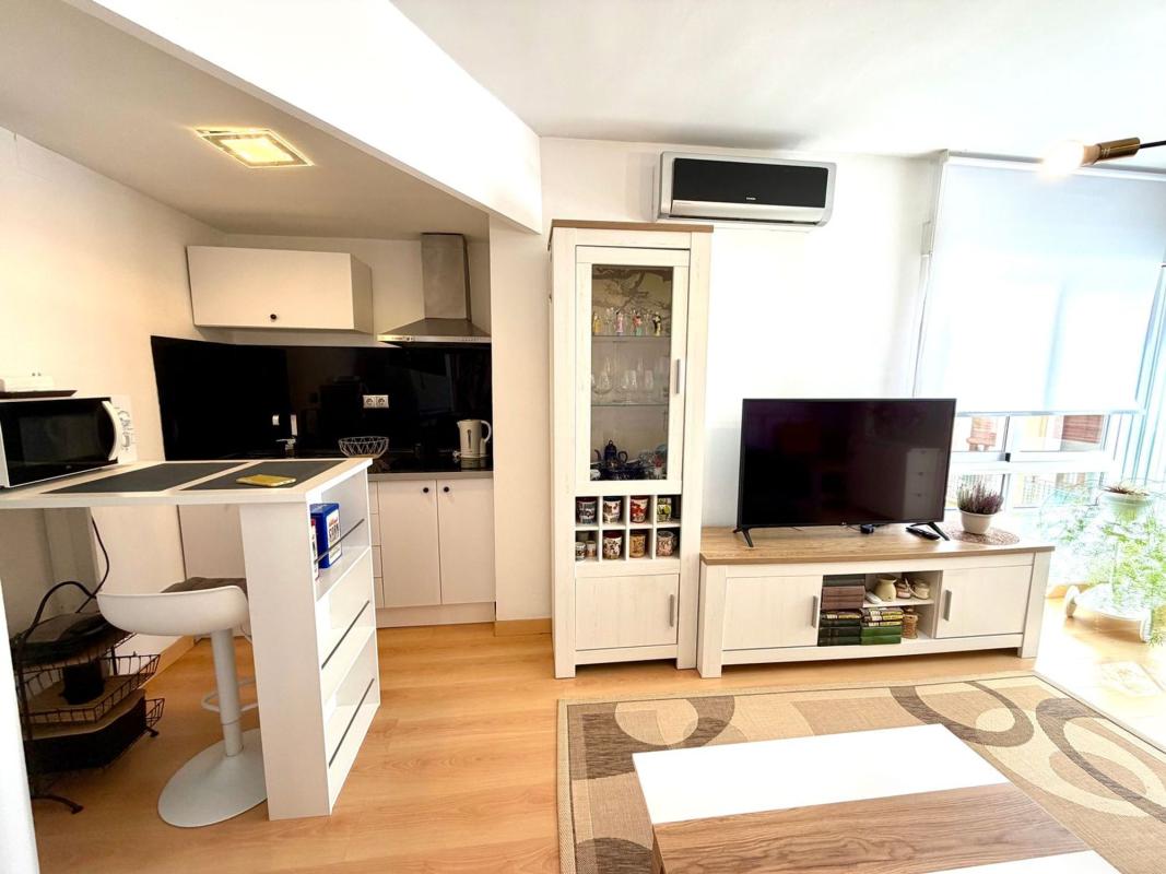 Venta de piso en Piso en Calle de San Carlos, 15, Carolinas Bajas, Alicante / Alacant, Alicante / Alacant
photo 4