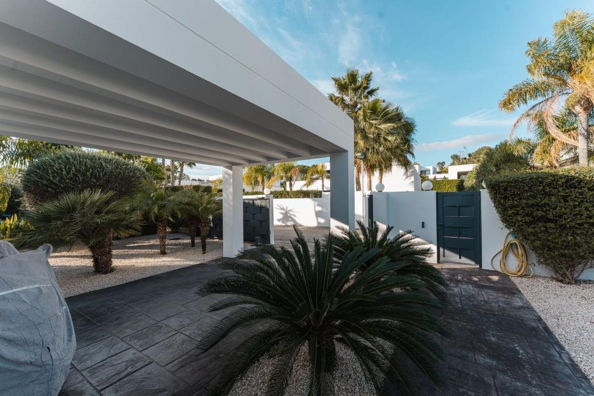 Sale of independent chalet in Casa o chalet en Casco Urbano, Moraira, Moraira
photo 3