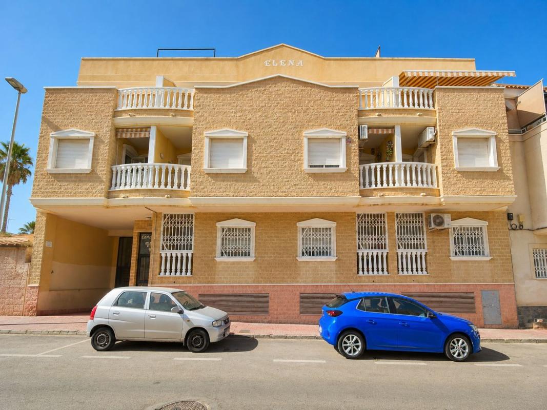 Sale of apartment in Piso en Avenida Habaneras - Curva de Palangre, Torrevieja, Torrevieja
 photo 2