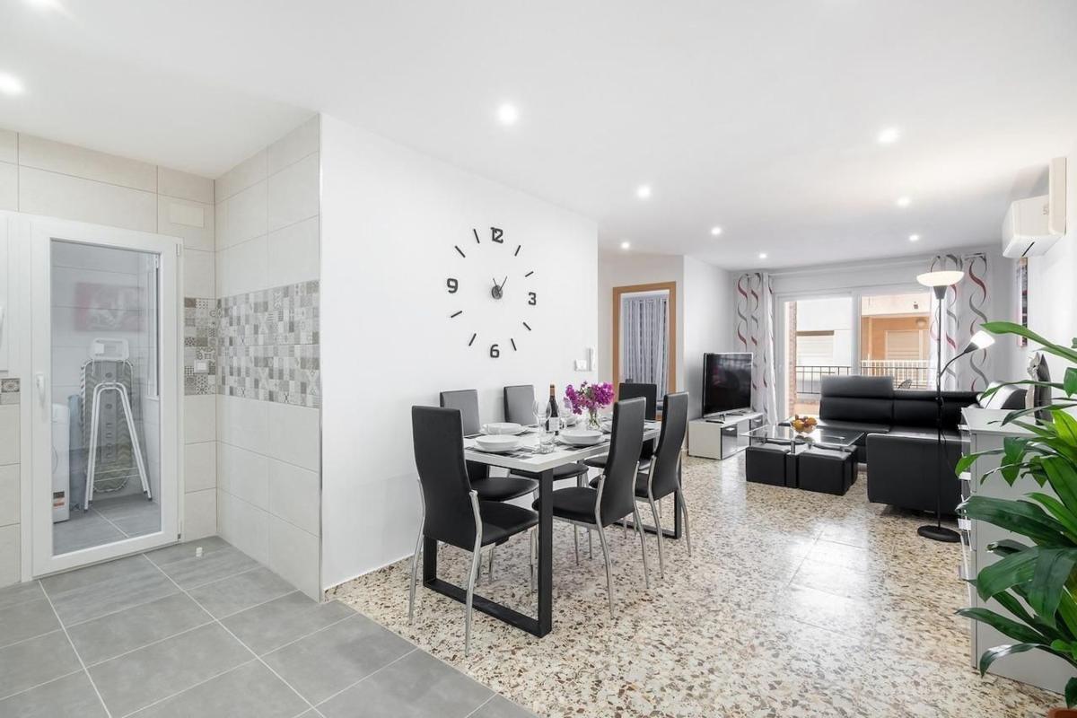 Продажа квартиры на Piso en Playa del Cura, Torrevieja, Торревьеха
photo 1