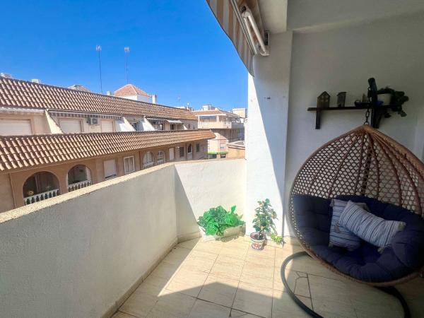 Аттик на продажу в  Ático en Avenida Diego Ramírez Pastor, 273, Avenida Habaneras - Curva de Palangre, Torrevieja, Торревьеха photo 2