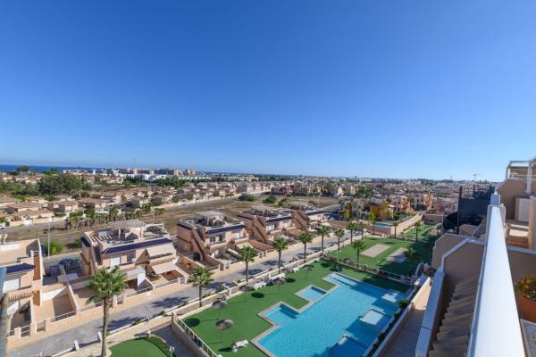 Продажа квартиры на Piso en Los Balcones - Los Altos del Edén, Torrevieja, Торревьеха
photo 1
