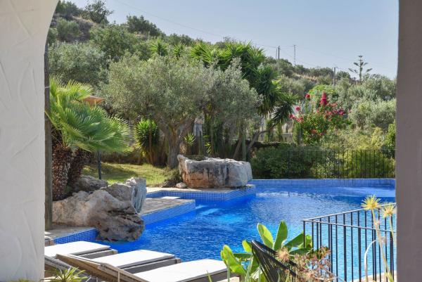 Chalet independiente en venta en Casa o chalet en Cala Advocat - Baladrar, Benissa, Benissa
thumbnail 3