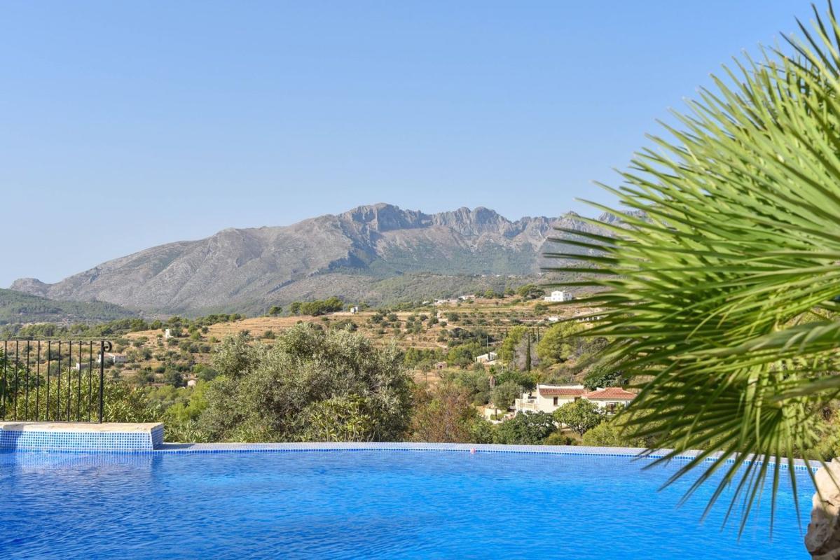 Venta de chalet independiente en Casa o chalet en Cala Advocat - Baladrar, Benissa, Benissa
photo 4