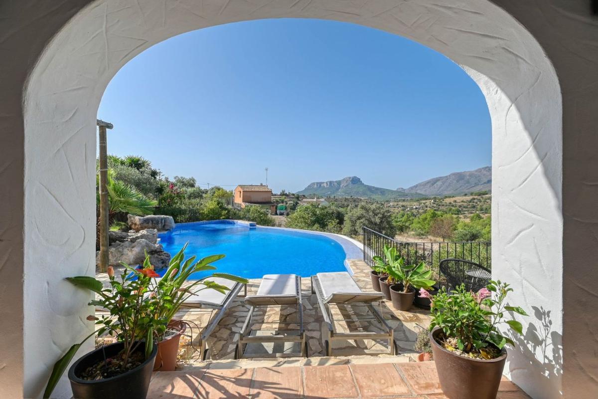 Venta de chalet independiente en Casa o chalet en Cala Advocat - Baladrar, Benissa, Benissa
photo 5