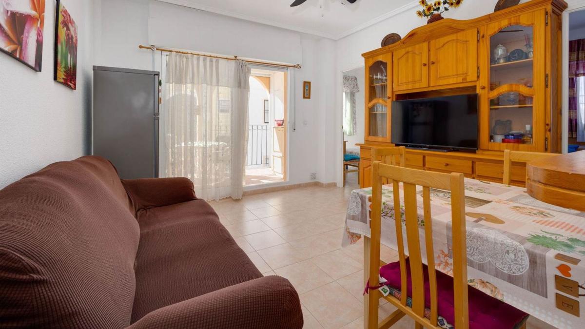 Sprzedaż niezależnego domku jednorodzinnego w Casa o chalet en La Veleta, Torrevieja, Torrevieja photo 3